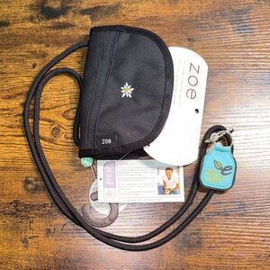 Sherpani Zoe Black Crossbody Bag passport wallet travel wristlet wallet coins